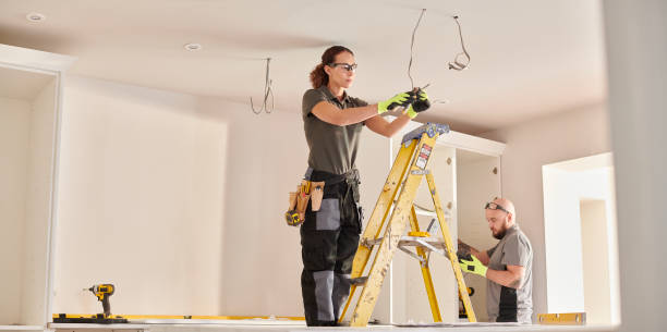 Best Commercial Electrician Services  in Avon Lake, OH